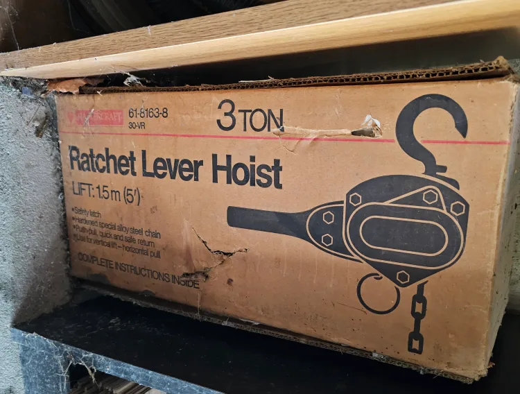Princess Auto Powerfist 3 TON Ratchet Lever Hoist - New thumbnail