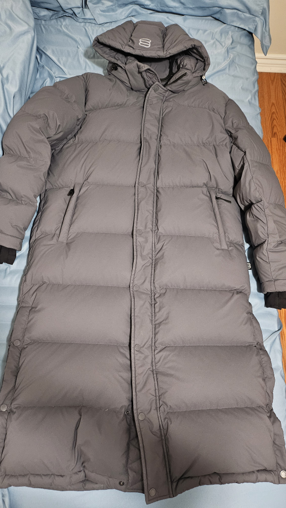 Aritzia - Long Down Puffer Jacket