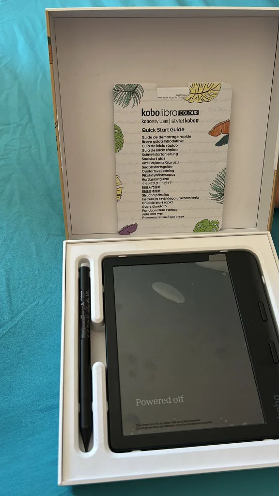 Kobo Libra Colour eReader with Stylus - Black image indicator(2)