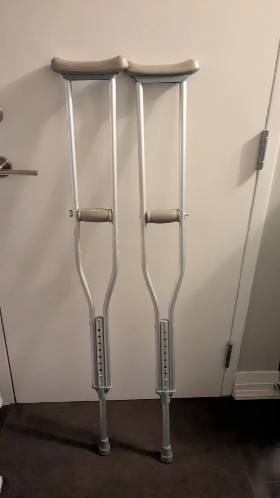 Adjustable Crutches (5'2"-5'10") thumbnail