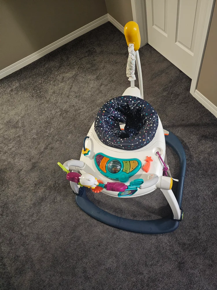 Fisher-Price Jumperoo - Great Condition! image indicator(2)