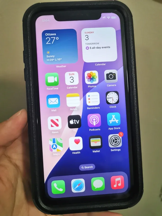 (With cracks) iPhone XR 64G Unlocked thumbnail