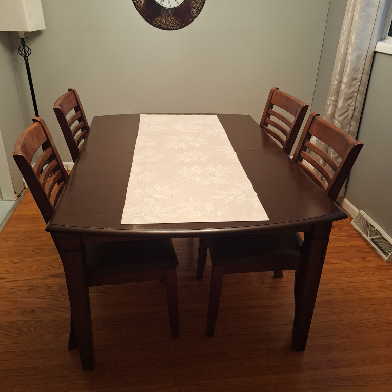 Dining Table with 4 Chairs