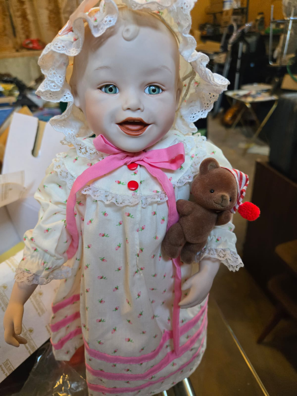 Porcelain Dolls - photo 3