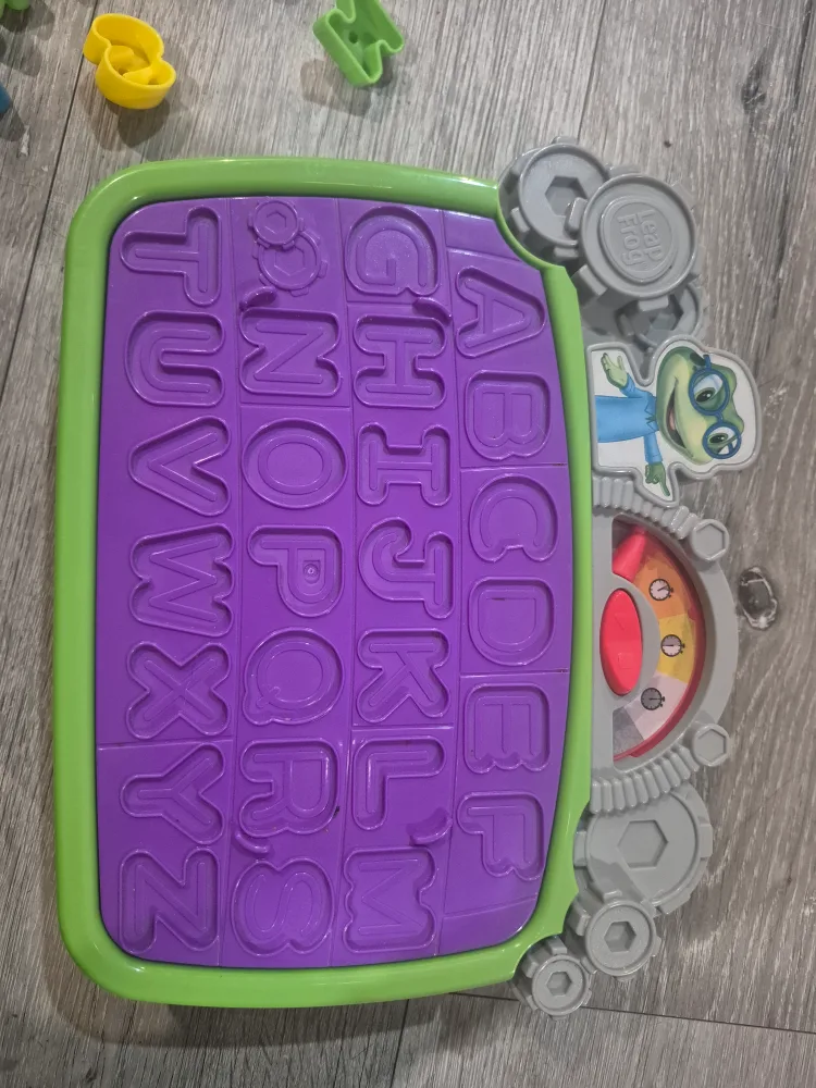 leapfrog leaping letter game thumbnail