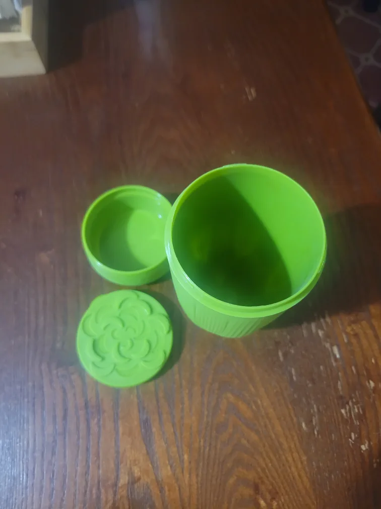 Green Corn on the Cob Food Container image indicator(4)