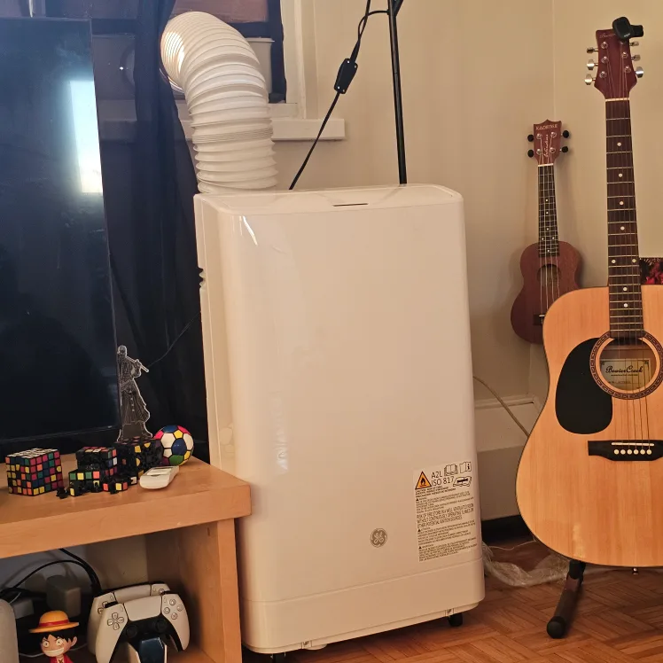 GE Portable Air Conditioner - White thumbnail