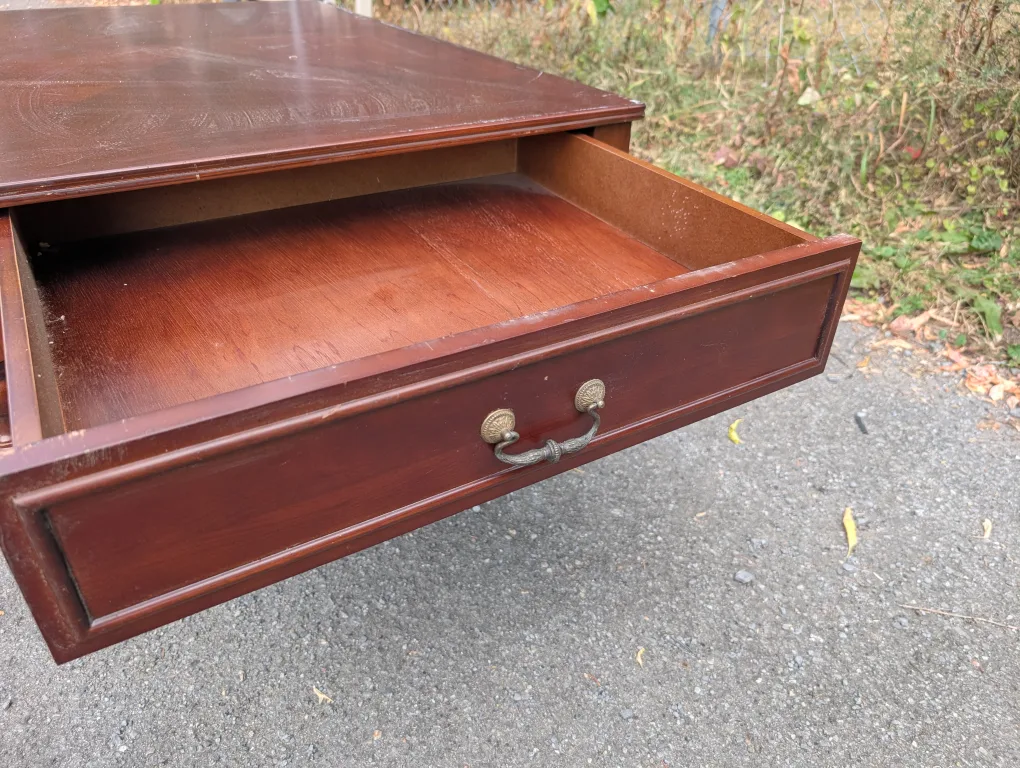 Wooden Coffee Table with Drawers image indicator(3)