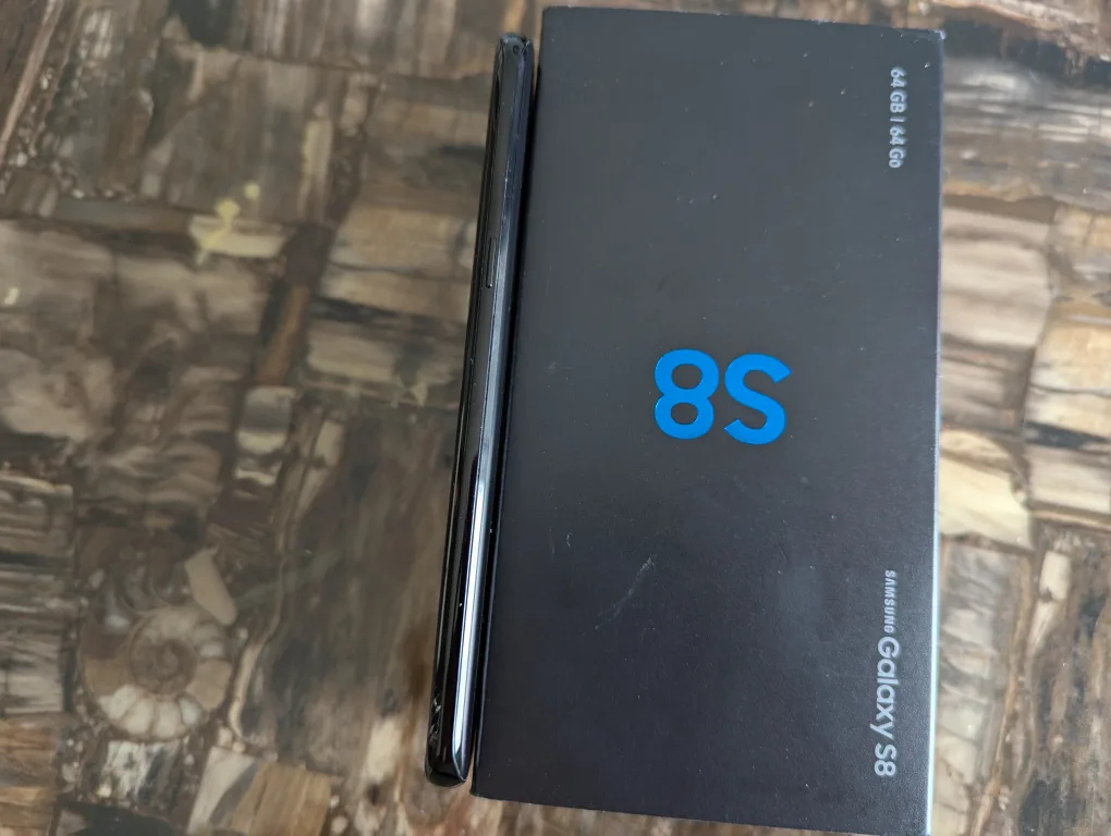 Samsung Galaxy S8 64GB image indicator(4)