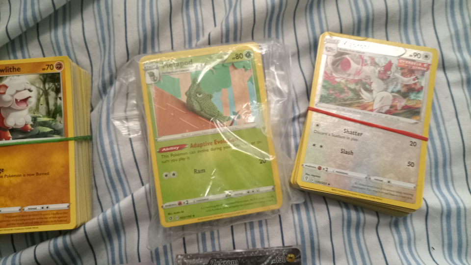 Pokemon Trading Cards - Various Sets - photo 4