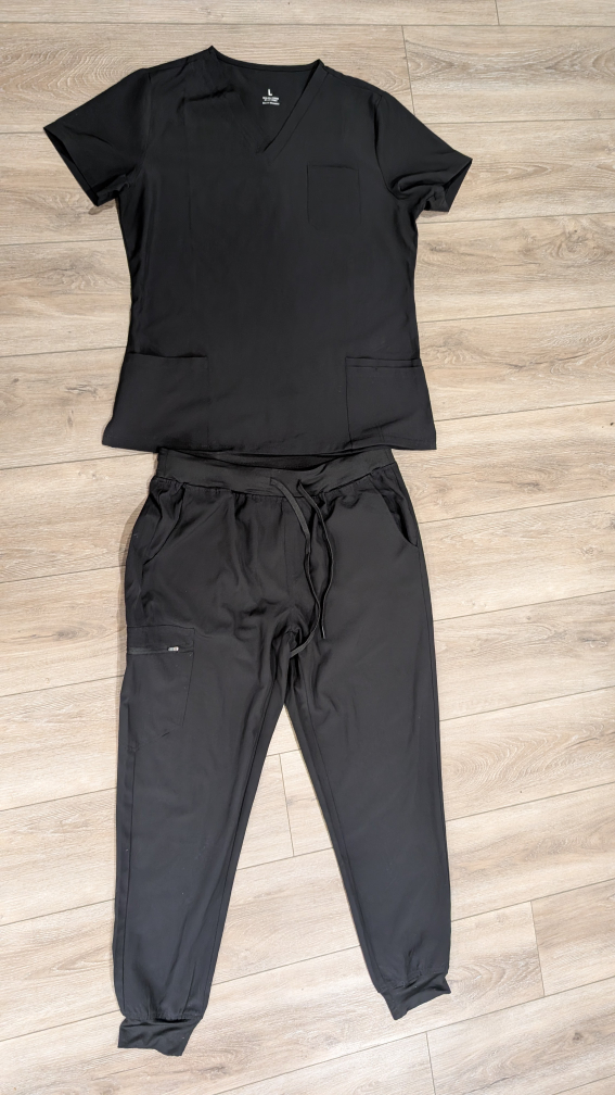 Black Scrubs