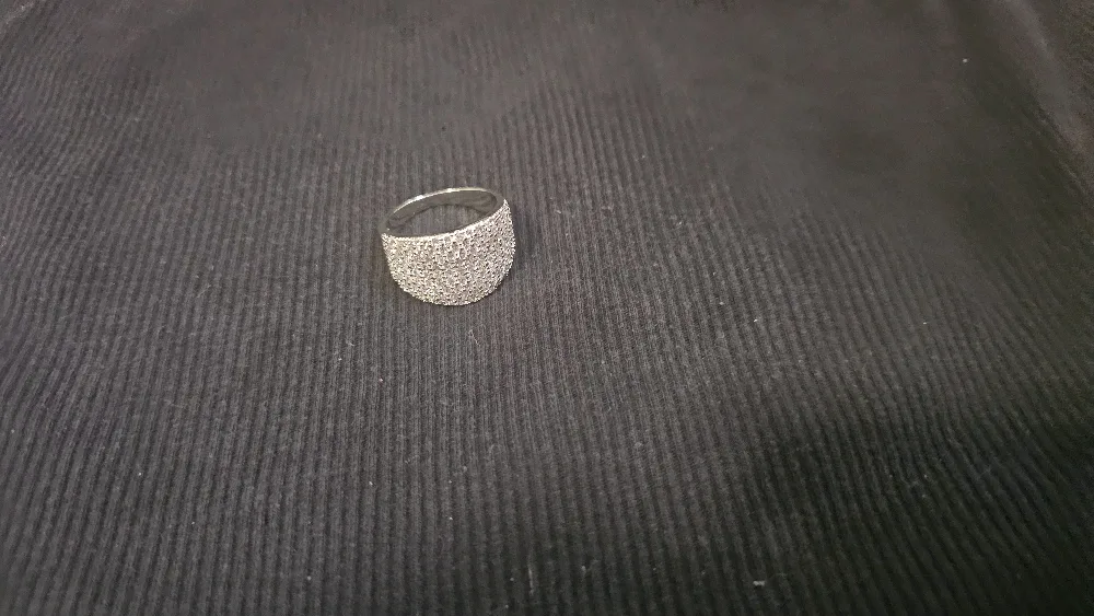 Sparkly Dome Ring image indicator(2)