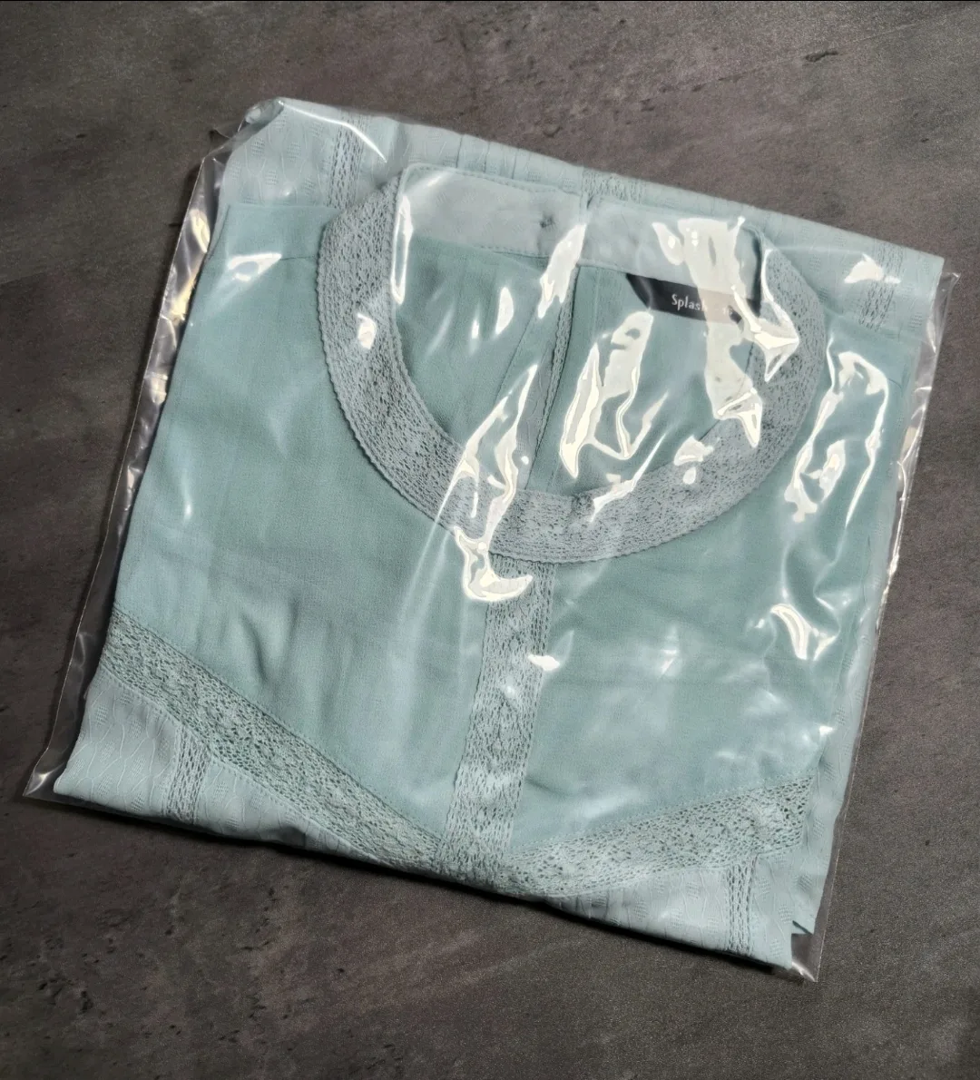 Women's Top XL - 6 image indicator(3)