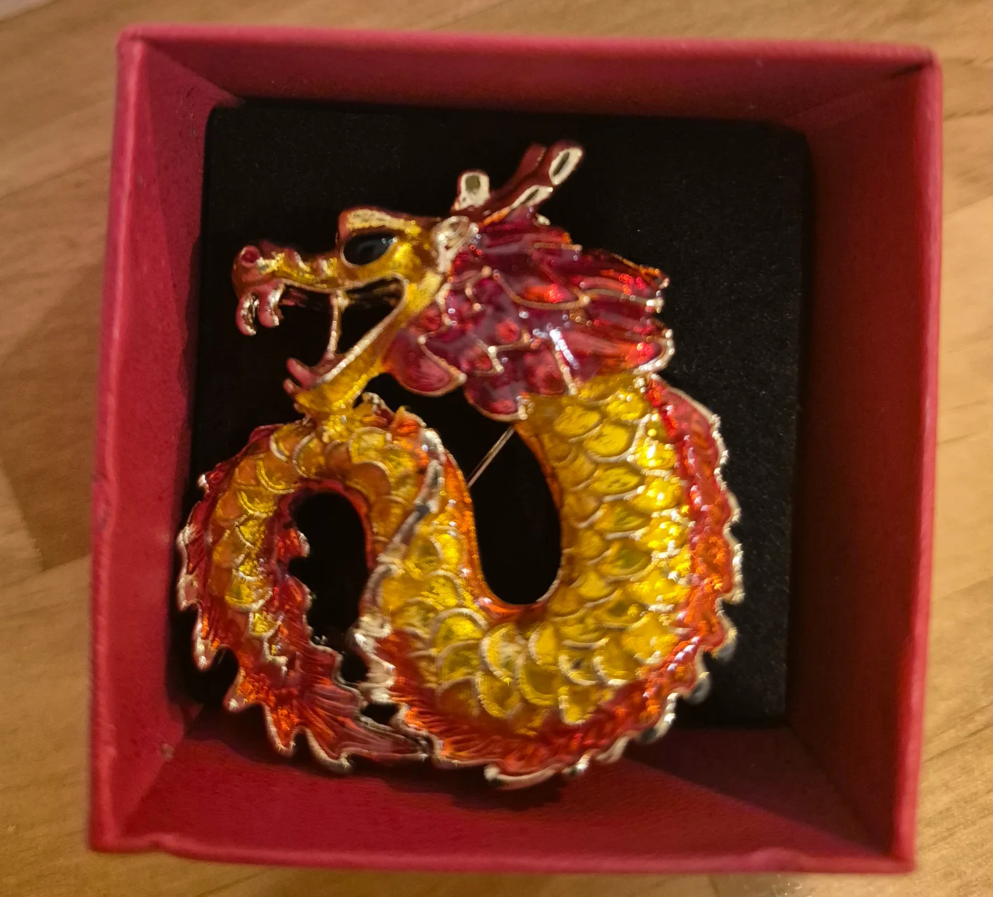 Metal Dragon Brooch Pin - Red/Gold thumbnail