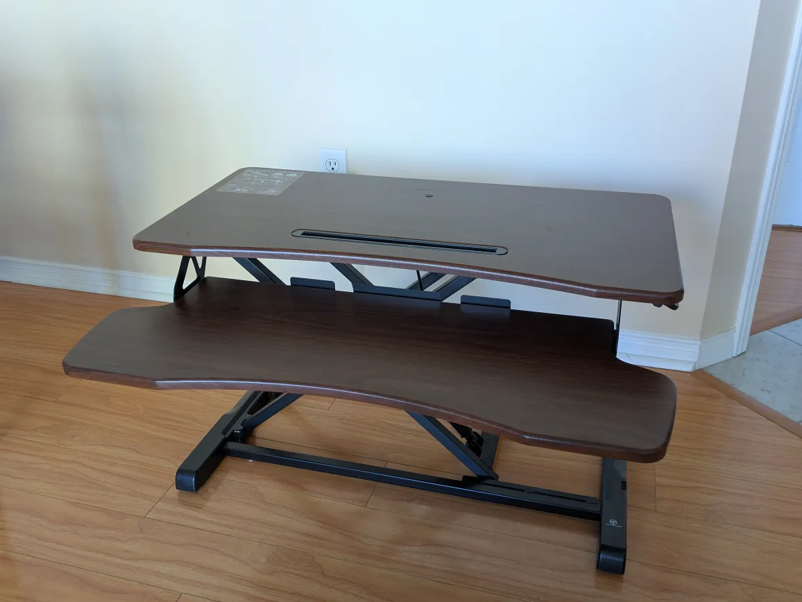 Standing desk converter - Wood finish