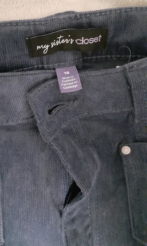 My Sister's Closet Corduroy Pants - Size 16 image indicator(3)