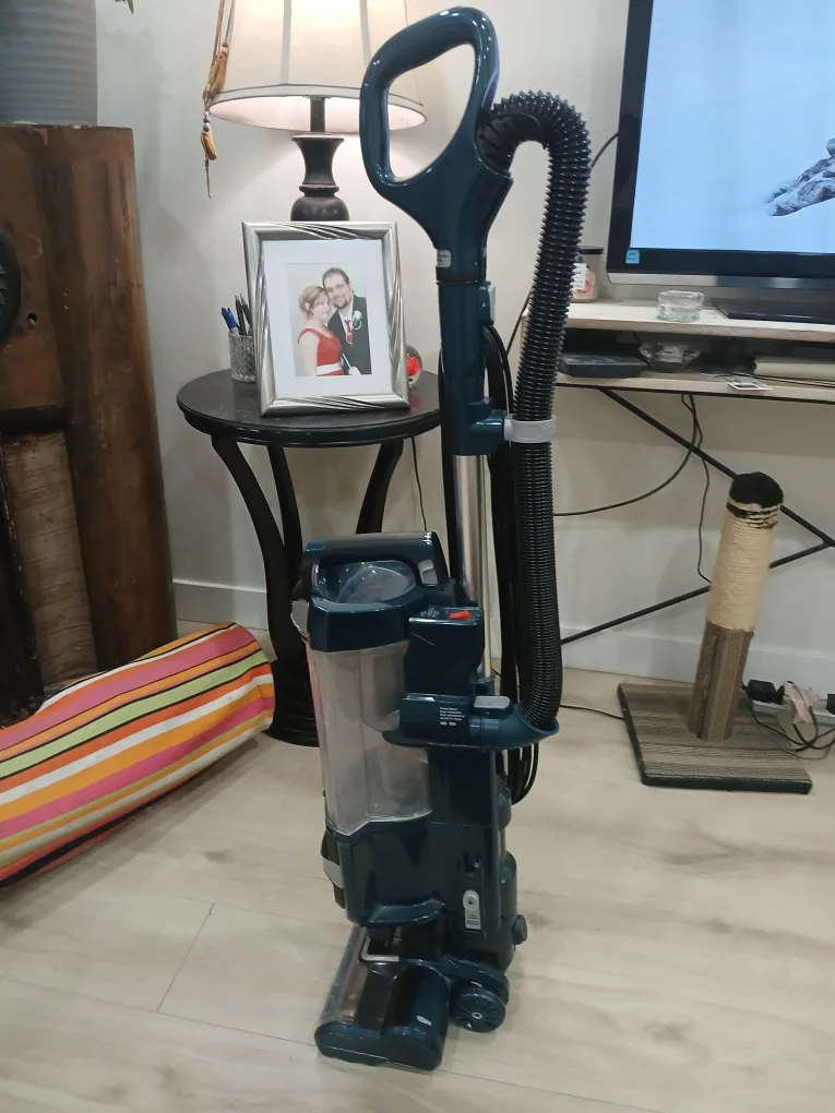 Shark Upright Vacuum Cleaner FCFS image indicator(5)