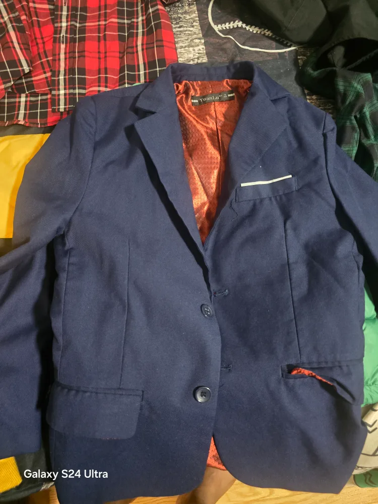 Assorted Kids' Clothing Bundle thumbnail