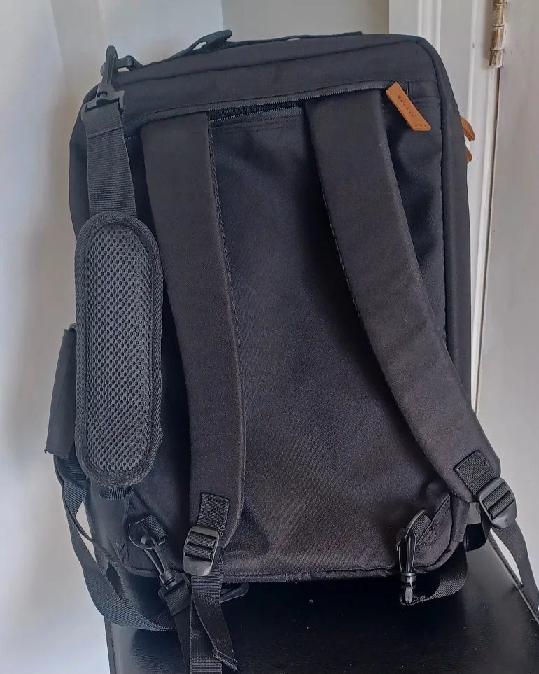 Solo New York Black Convertible Backpack image indicator(2)