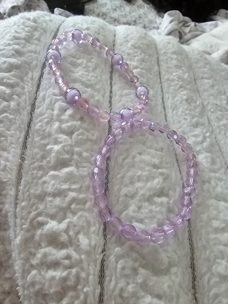Lilac Beaded Bracelet thumbnail