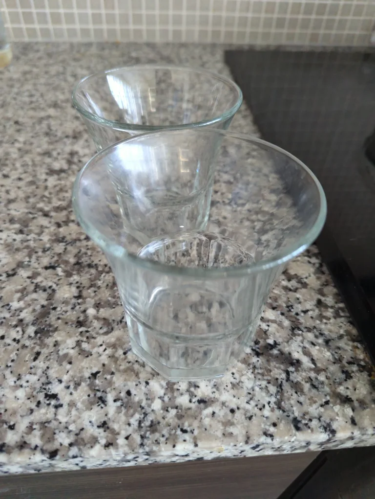 Two Clear Glass Drinking Glasses thumbnail