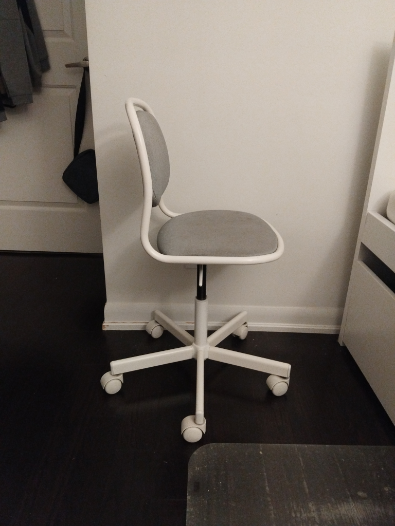 IKEA Chair (kids) - photo 3