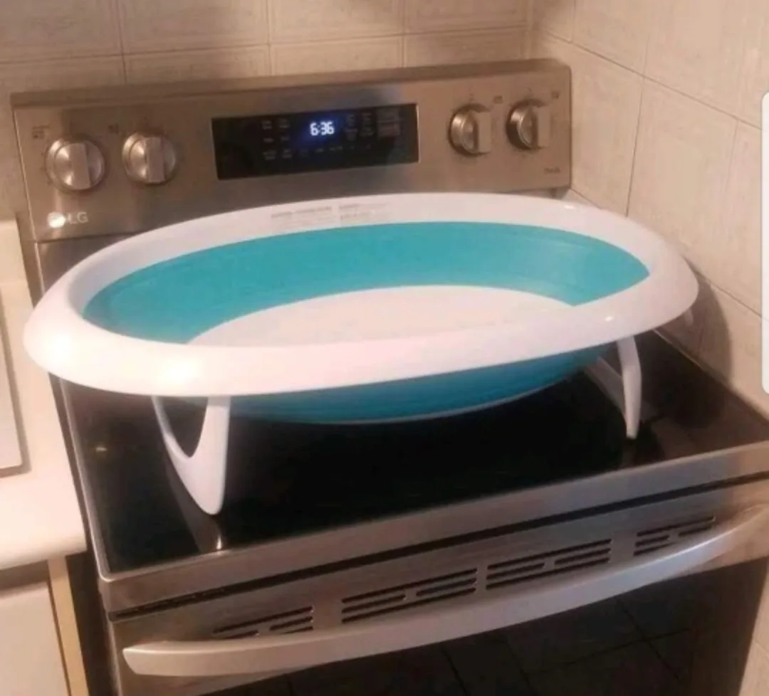 Collapsible Baby Bathtub thumbnail