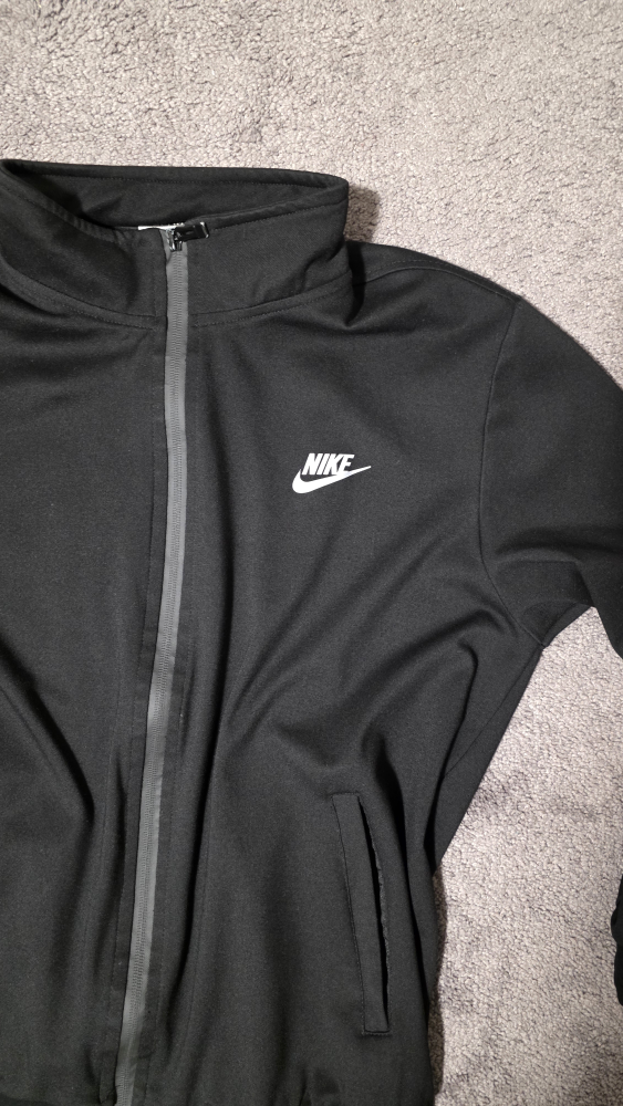 Nike Black Tracksuit - photo 2