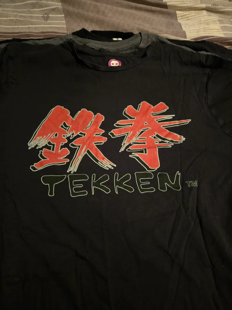 Graphic T-Shirts (Part 1 of 2) image indicator(6)