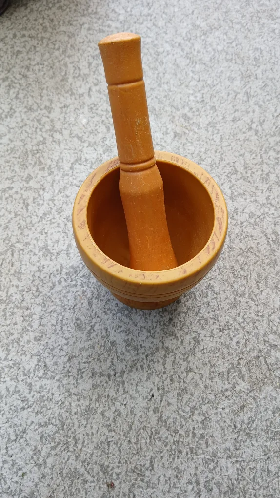 Wooden Mortar and Pestle Set thumbnail