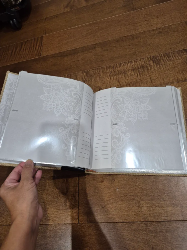 Pinnacle Photo Album - Holds 120 4x6 Photos image indicator(2)