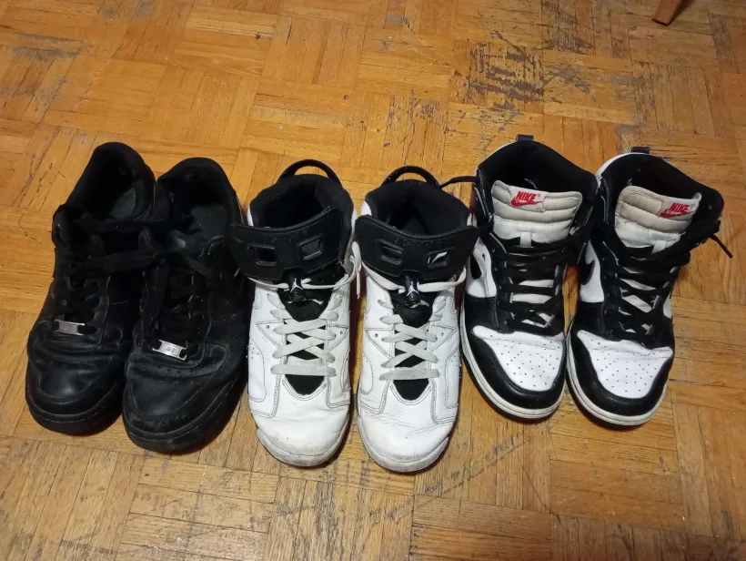 Nike Shoes Bundle - Jordans, Air Force 1 thumbnail