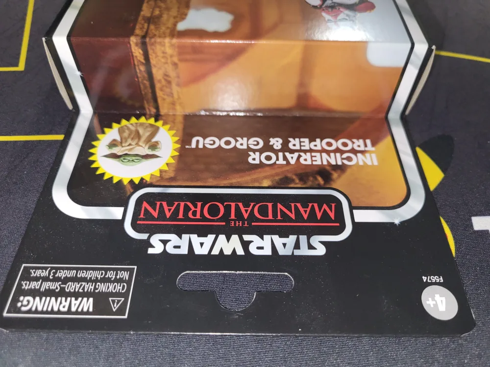 🆕️Sealed. 2022 Star Wars Incinerator Trooper & Grogu🆕️ image indicator(3)