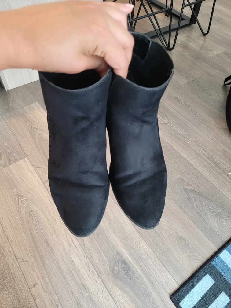 Black Ankle Boots - Expression (The Bay) image indicator(3)