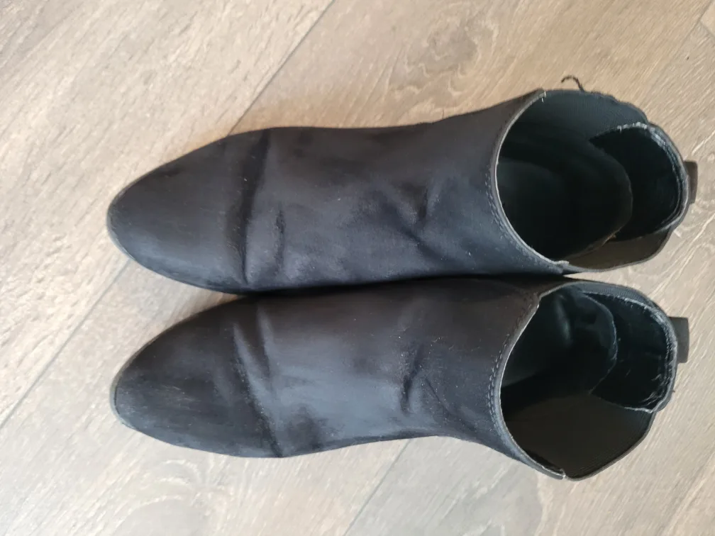 Black Ankle Boots - Expression (The Bay) image indicator(4)