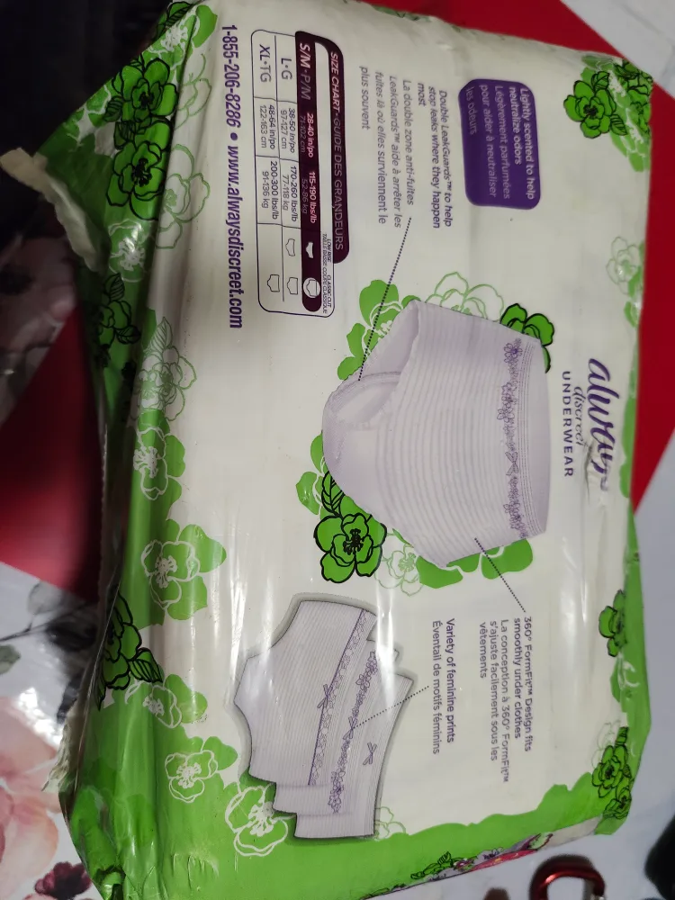 Always Discreet Underwear, Size S/M, 19 Count image indicator(3)