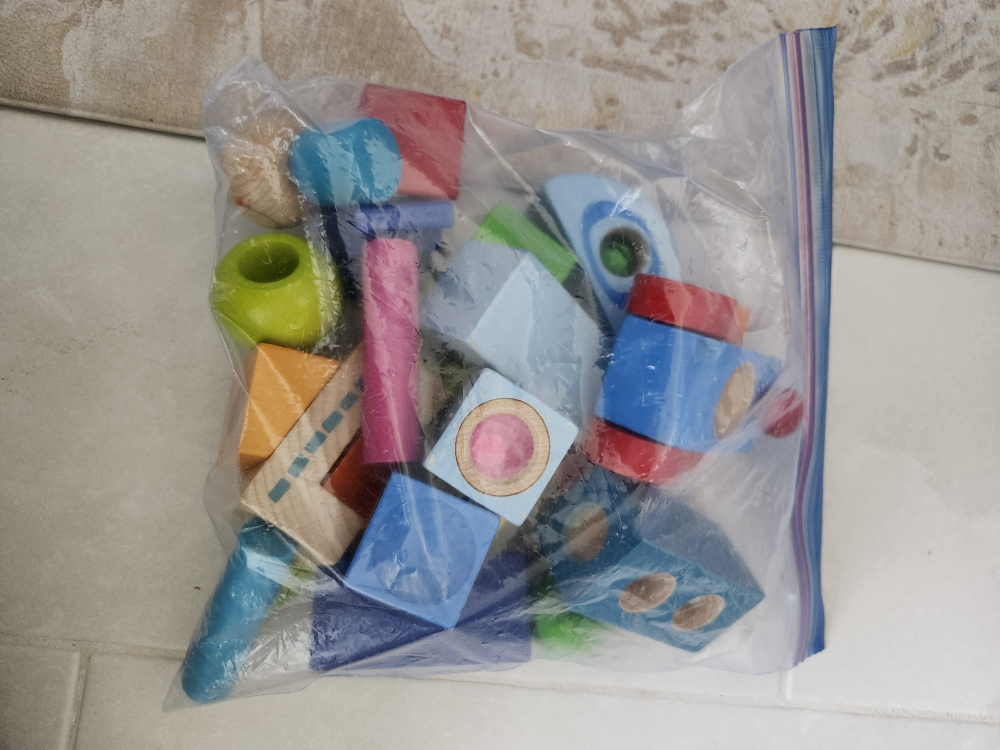 FREE toy blocks - photo 4