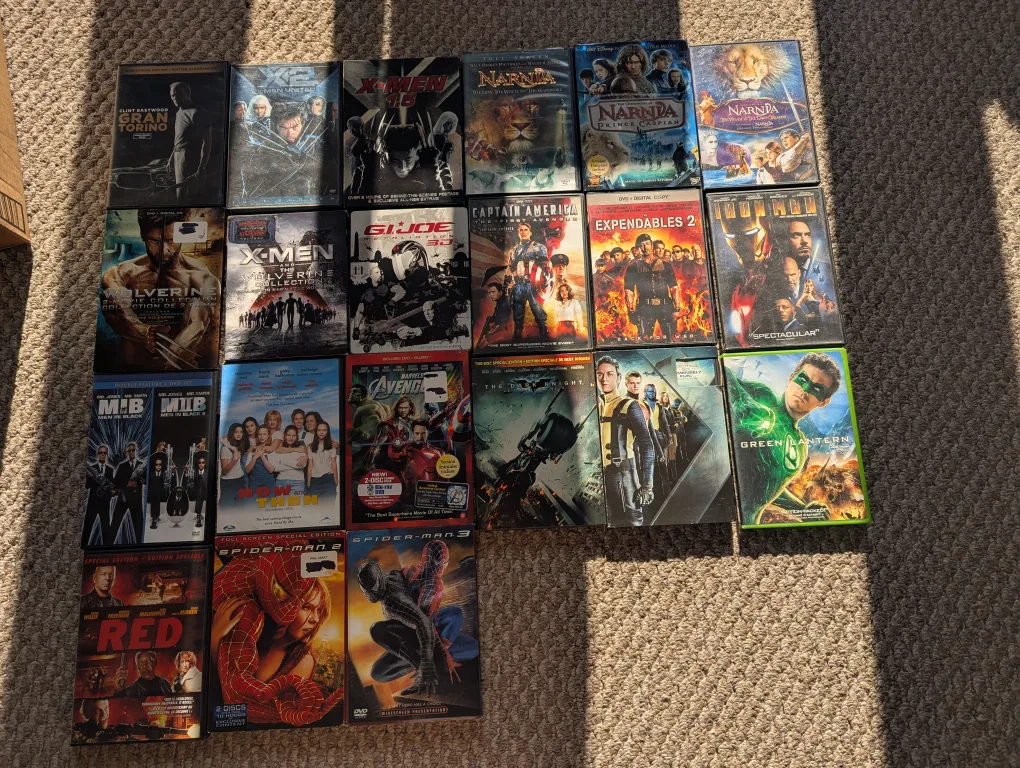 DVD Movie Collection - Action, Sci-Fi, Adventure image indicator(2)