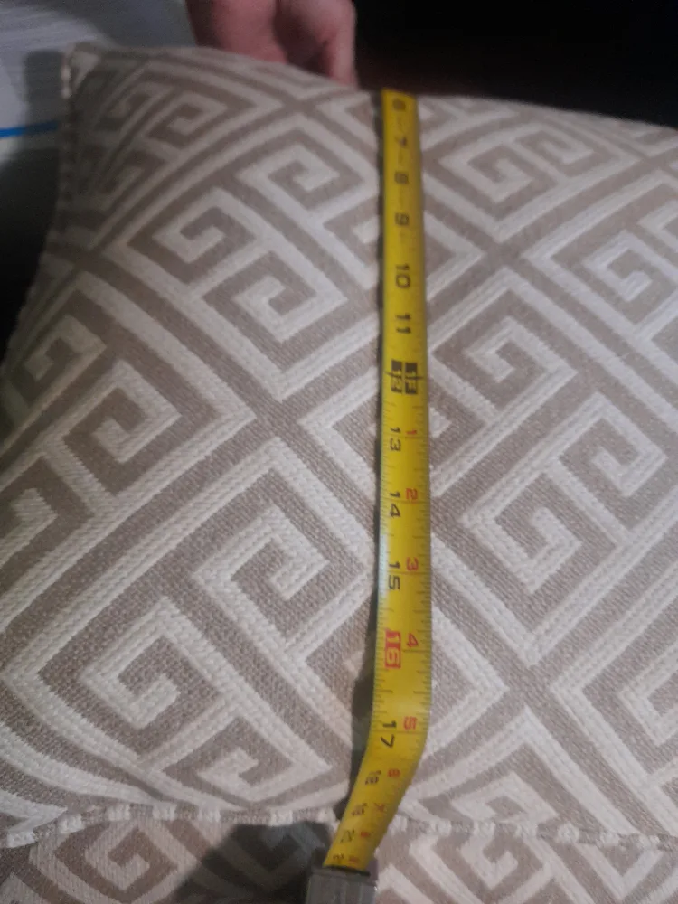 Decorative Throw Pillows - Set of 2 #Freecycle image indicator(6)