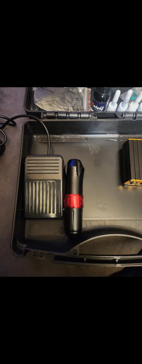 Solong Tattoo Kit image indicator(4)