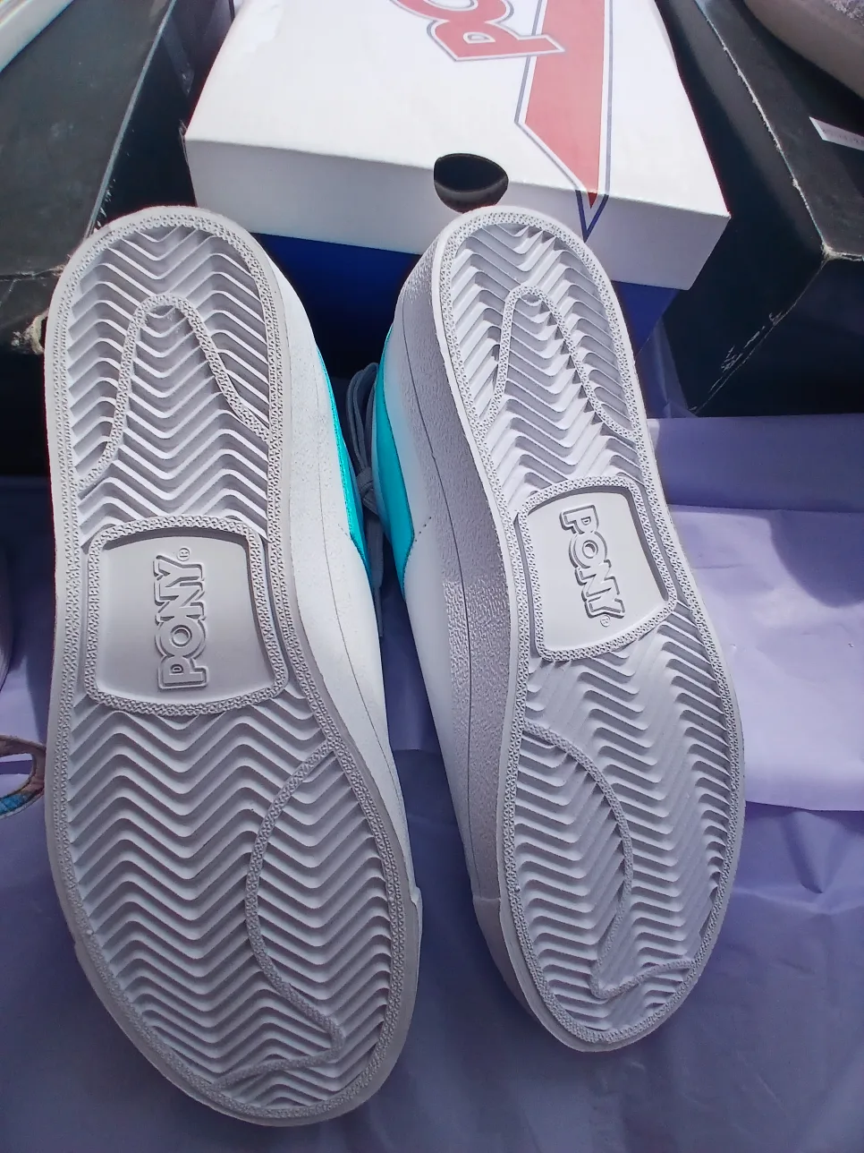 New Pony Women's Top Star White/Blue Sneakers 8.5 image indicator(3)