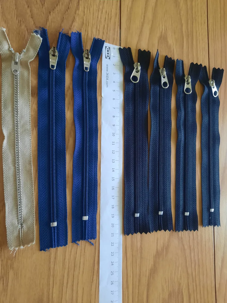 Assorted Zippers - Sewing Supplies image indicator(2)