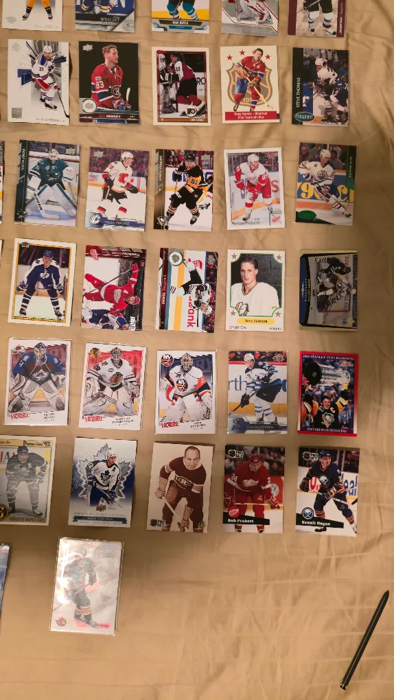 Huge Hockey Card Lot – Vintage + Modern Mix – Stars, HOF image indicator(2)