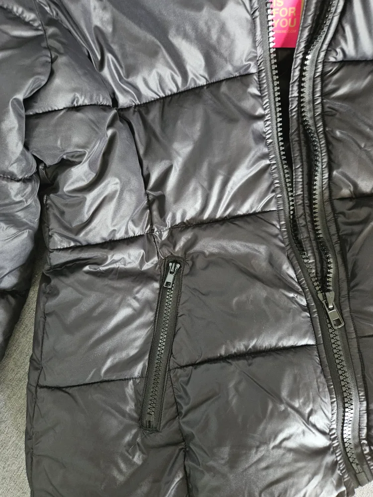 New Ardene Black Puffer Jacket - Size L image indicator(3)