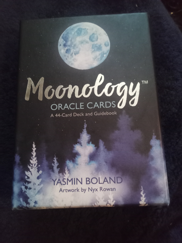 Moonology Oracle Cards by Yasmin Boland