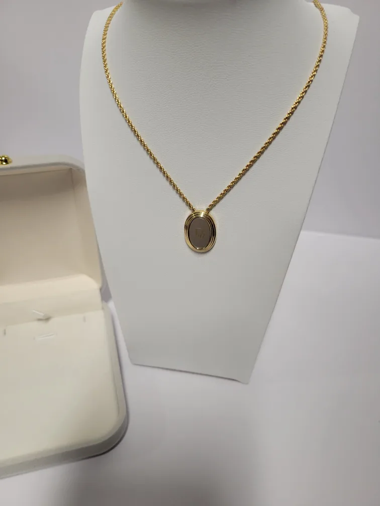 Christian Dior Gold Tone Necklace image indicator(10)