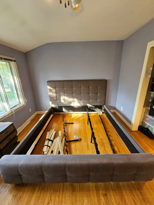 Upholstered Bed Frame -King Frame image indicator(2)