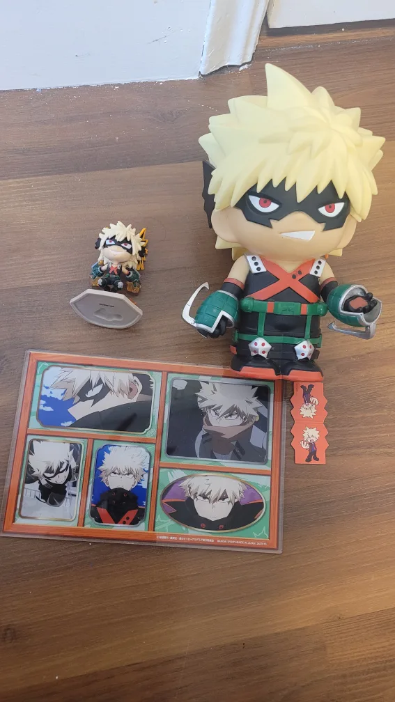 My Hero Academia Bakugo Figure Set thumbnail