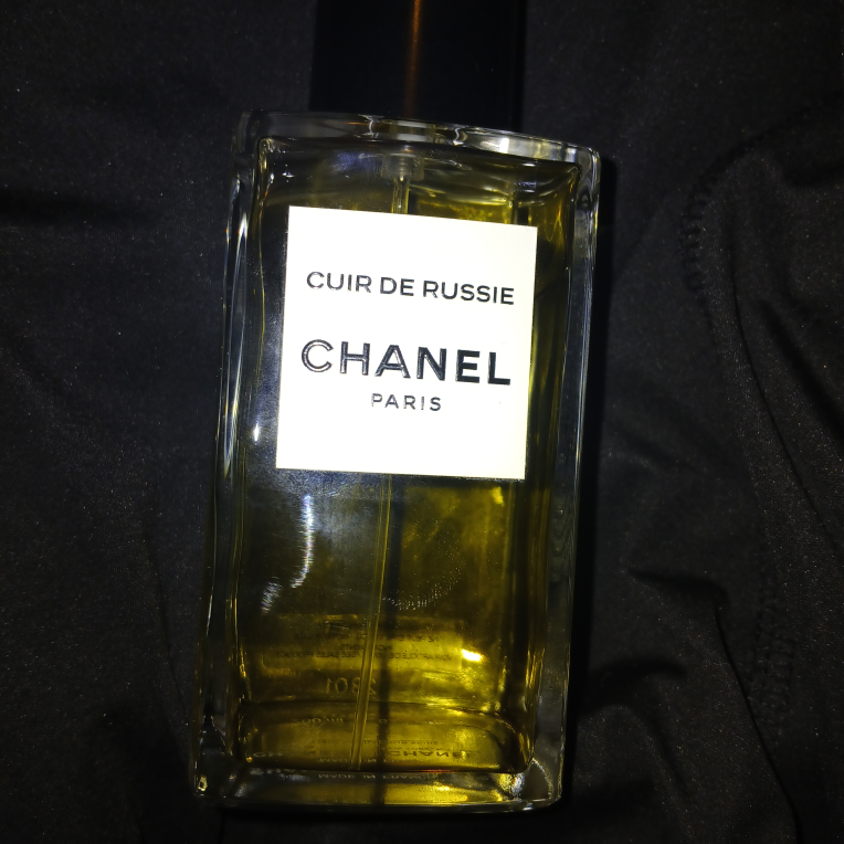 Chanel Cuir de Russie Perfume