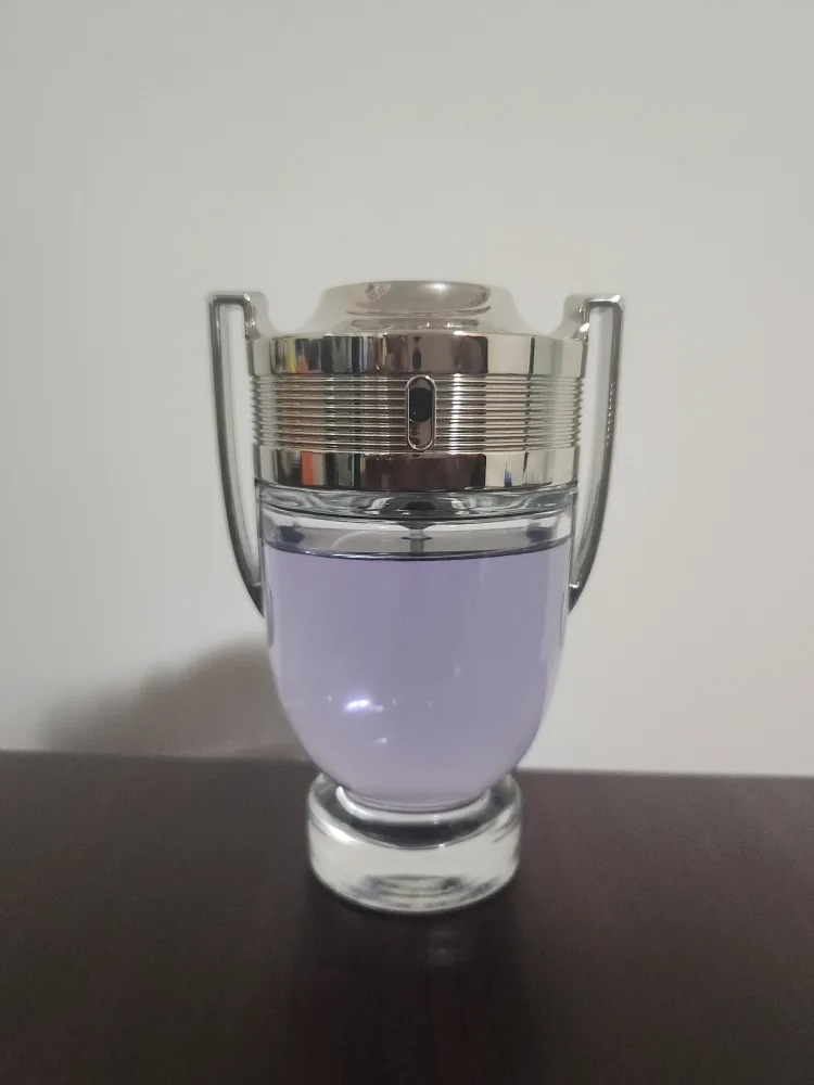 Paco Rabanne Invictus Eau de Toilette thumbnail